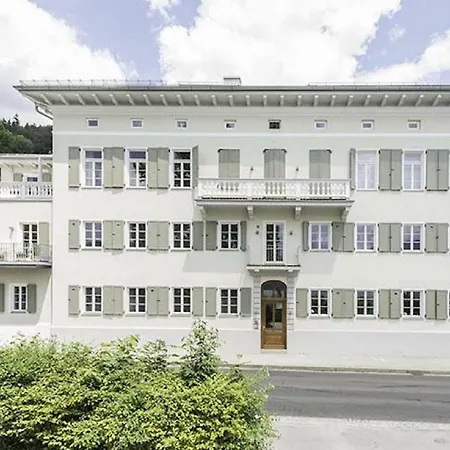 Palazzo Exclusiv Apartment *